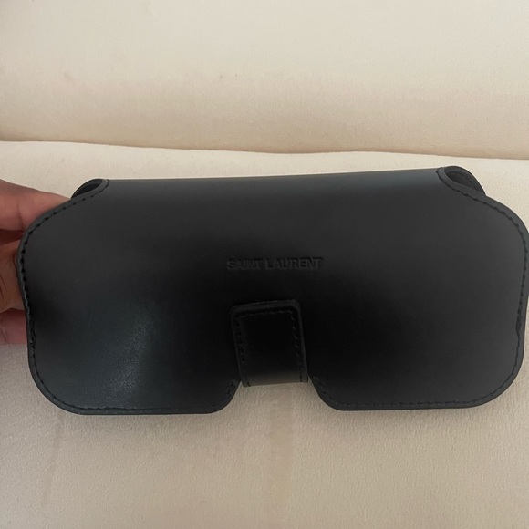 Saint Laurent sunglasses - Picture 3 of 4